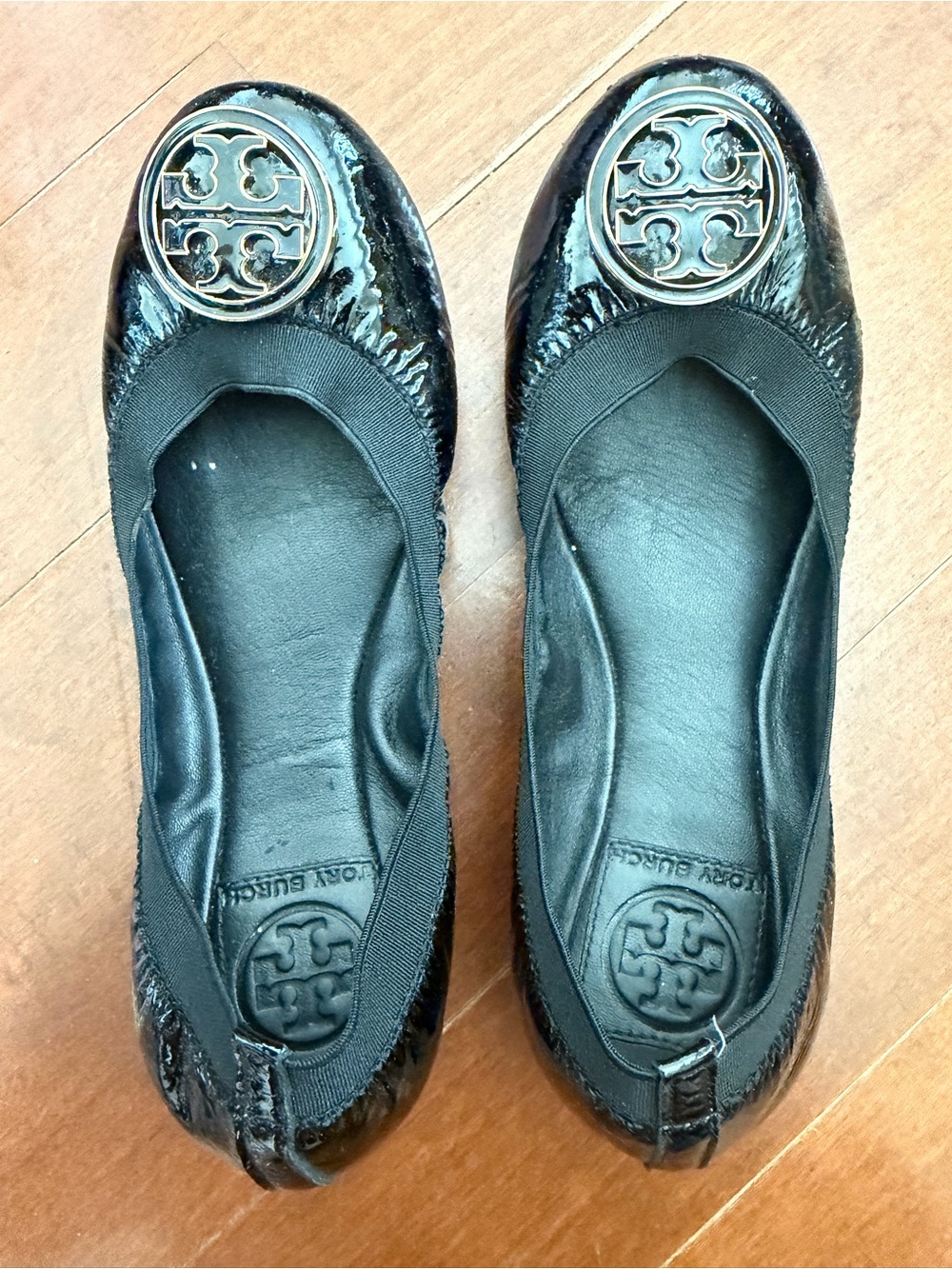 Tory Burch Black Patent Logo Round-Toe Ballet Flats